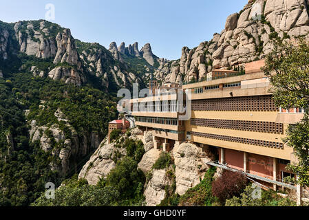 Spektakuläre Aussicht auf die Berge von Montserrat Stockfoto