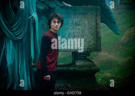 HARRY POTTER UND DER FEUERKELCH Harry Potter und der Becher des Feuers USA 2005 Mike Newell Harry Potter (DANIEL RADCLIFFE)-Regie: Mike Newell aka. Harry Potter und der Feuerkelch Stockfoto