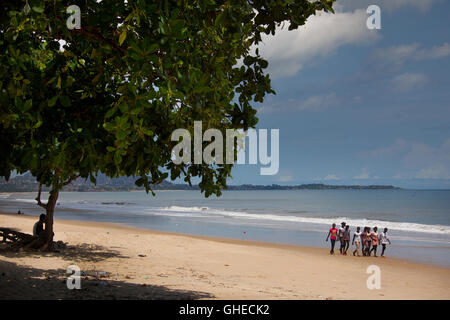 Freetown, Sierra Leone - 8. Juni 2013: die Strände des Stadtteils Aberdeen Stockfoto