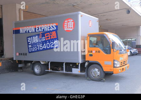 Nippon Express Logistik LKW, einem weltweit führenden Logistik-Dienstleistungen mit Sitz in Tokio Stockfoto