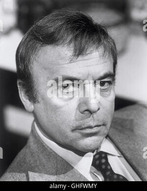 HERBERT LOM, Geburtsdatum: 11. September 1917, Prag, Böhmen, Austria-Hungary [jetzt Tschechien] feiern Geburtstag: 90, 11. September 2007. Bild: Herbert Lom als Chefinspektor Dreyfus in Blake Edwards: Revenge of the Pink Panther (1978). Stockfoto