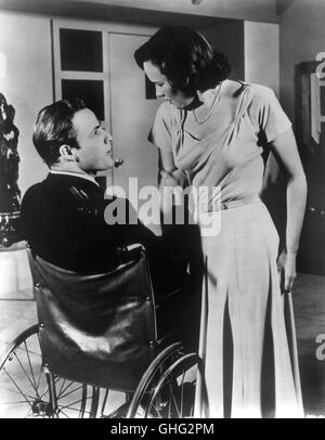 MARLON BRANDO (Ken Wilcheck), TERESA WRIGHT (Elly Wilosek) Regie: Fred Zinnemann aka. die Männer Stockfoto