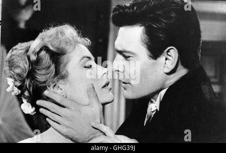 GRACE KELLY (Prinzessin Alexandra) und LOUIS JOURDAN (Dr. Nicholas Agi)-Regie: Charles Vidor Stockfoto