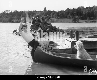 BIRGER MALMSTEN (Henrik) Und MAJ-BRITT NILSSON (Marie)-Regie: Ingmar Bergman aka. Sommarlek Stockfoto