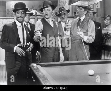 SAMMY DAVIS JR. (Wille), FRANK SINATRA (Robbo), DEAN MARTIN (Little John) Regie: Gordon Douglas aka. Robin und die sieben Hauben / Robin und die 7 Hauben Stockfoto