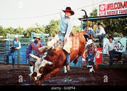 Wurde Wird sterben Randphänomen Geschichte des Legendären Rodereiters Lane Frost, Dargestellt von LUKE PERRY, der 1989 Im Alter von Nur 26 Jahren in der Arena Ums Leben Kam... Regie: John G. Avildsen aka. 8 Sekunden zum Ruhm Stockfoto