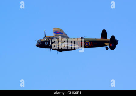 Canadian Warplane Heritage Avro Lancaster Mk X, C-GVRA, auf der Southport Air Show, Stockfoto