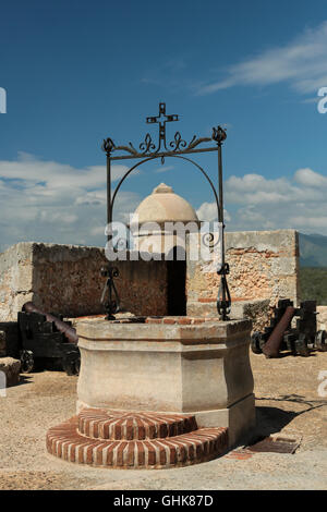 Wasser gut am Castillo del Morro in Santiago De Cuba Stockfoto