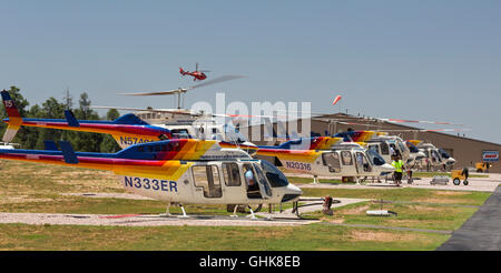 Tusayan, Arizona - Sightseeing Hubschrauber am Grand Canyon National Park Airport. Stockfoto