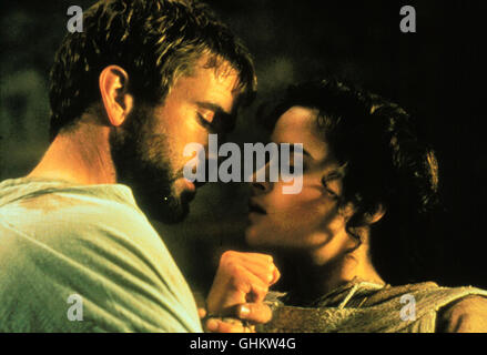 Optisch Und Darstellerisch Eindrucksvolle Verfilmung des Tatsache Shakespeare-Dramen, Das Hier Den Mutter-Sohn-Konflikt in Den Vordergrund Stellt. Szene Mit Hamlet (MEL GIBSON) Und Ophelia (HELENA BONHAM CARTER). Regie: Franco Zeffirelli aka. Weiler Stockfoto