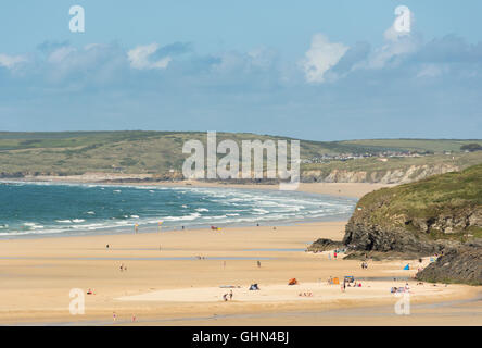 Sande mit Urlauber am Strand in der Nähe von Hayle in Nord Cornwall, England, UK Stockfoto