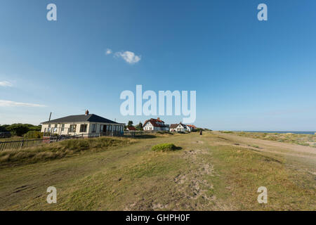 Häuser am Strand von Thorpeness Suffolk UK Stockfoto