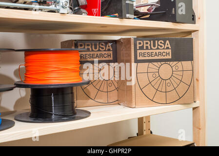 3D Drucken Material, Prusa Forschung, Kunststoff, ABS, PLA, PET, Orange Stockfoto