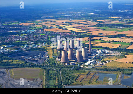 Luftaufnahme von Fiddlers Ferry Kraftwerk Stockfoto