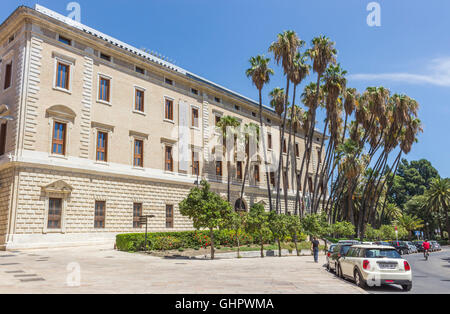 El Museo de Málaga, El Palacio De La Aduana Malaga. Malaga-Museum, der Zoll Palast, Malaga, Costa Del Sol, Spanien. Stockfoto