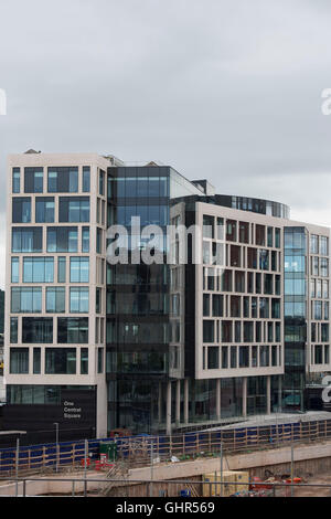 Ein Zentralplatz Bürogebäude in Cardiff, Südwales. Stockfoto