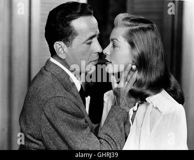 Dunklen Gang USA 1947 / Delmer Davis Nach Seiner Flucht aus San Quentin Und Einer Gesichtsoperation Sucht der Unschuldig Verurteilte Vincent Parry (HUMPHREY BOGART) den Wahren Mörder Seiner Frau. Sterben Sie Junge Irene Jansen (LAUREN BACALL) Erweist Sich Dabei als Überraschend Hilfsbereit. Das Traumpaar Bogart-Bacall in Einems Tatsache Kriminalfilm der "Schwarzen Serie" Regie: Delmer Daves aka. Dark Passage Stockfoto