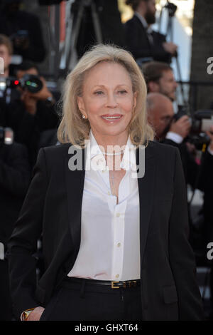 69. Filmfestspiele von Cannes: Faye Dunaway zu Fuß die berühmten Schritte auf 2016/05/20 Stockfoto