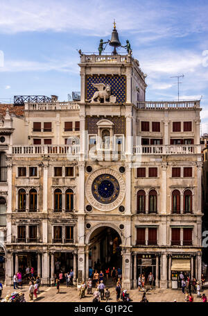 Markusplatz Clocktower ist St. Markus Platz. Venedig, Italien. Stockfoto