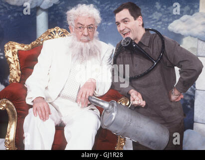 HALLERVORDENS SPOTT-HIGH-LIGHTS DIETER HALLERVORDEN Im Sketch "Bevölkerung" Mit DIETER NUHR(re). Stockfoto