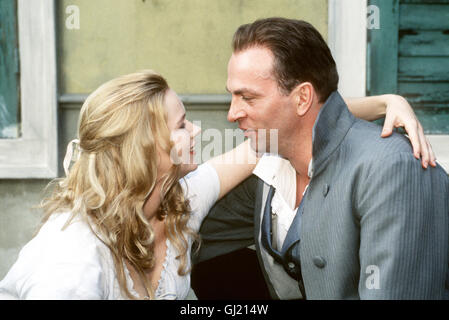 STERBEN gibt - Als Christiane Vulpius (VERONICA FERRES), Ein Mädchen aus Einfachen Verhältnissen, Sich in Den Dichterfürsten Johann Wolfgang von Goethe (HERBERT KNAUP) Verliebt, Wird Sie Zum Spott der Weimarer Gesellschaft. Oscar Hält Sie Ihm Jahrzehntelang Auch Ohne Trauschein die Treue... Regie: Egon Günther Stockfoto