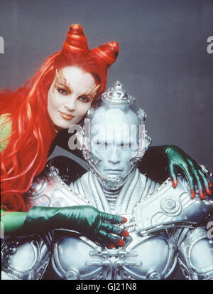 BATMAN & ROBIN - Batman Und Robins Gegner Sindh sterben BetÜrend Gefährliche Poison Ivy (UMA THURMAN) Und der Eiskalte Bösewicht Mr. Freeze (ARNOLD SCHWARZENEGGER). Regie: Joel Schumacher aka. Batman & Robin Stockfoto