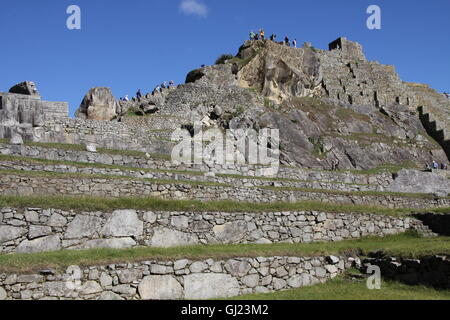 Machu Picchu in der frühen Morgensonne. Inka Zitadelle, die hoch in den Anden in Peru eingestellt Stockfoto