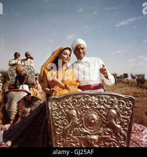 DER TIGER VON ESCHNAPUR - Auf Dem Weg Nach Eschnapur Rettet der Deutsche Ingenieur Harald Berger der Schönen Tempeltänzerin Seetha Das Leben. Szene Mit DEBRA PAGET (Seetha) Und WALTER REYER (Chandra) Regie: Fritz Lang aka. La Tigre di Eschnapur/Le Tigre Du Bengale Stockfoto