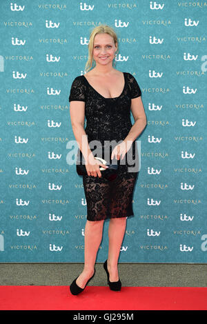 Catherine Fleming Teilnahme an der Welt premiere Screening von ITV Victoria im Kensington Palace, London. Stockfoto