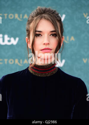 Margaret Clunie Teilnahme an der Welt premiere Screening von ITV Victoria im Kensington Palace, London. PRESSEVERBAND Foto. Bild Datum: Donnerstag, 11. August 2016. Bildnachweis sollte lauten: Ian West/PA Wire. Stockfoto