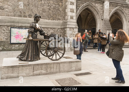 Molly Malone Statue, Dublin, Irland Stockfoto