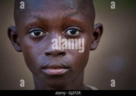 Yongoro, Sierra Leone - 30. Mai 2013: Westafrika, das Dorf Yongoro vor Freetown, Porträt Stockfoto