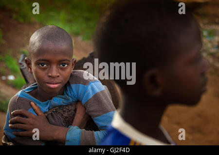 Yongoro, Sierra Leone - 30. Mai 2013: Westafrika, das Dorf Yongoro vor Freetown, Porträt Stockfoto