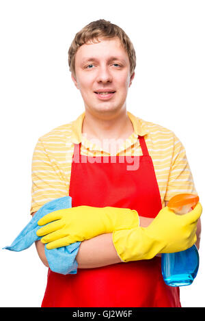 glücklicher Mann bereit, Reinigung des Hauses, mit einem Lappen und Spray auf weißem Hintergrund Stockfoto