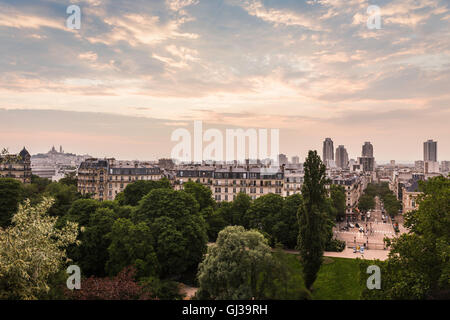 Anzeigen von Parc des Buttes-Chaumont, Paris, Frankreich Stockfoto