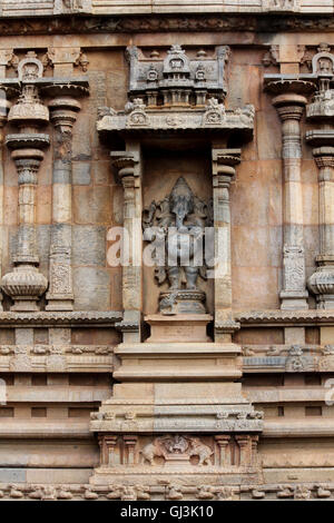 Ganesh-Statue an der Wand sehen am Tanjavur Brihadeshwara Tempel, TamilNadu. Indien Stockfoto