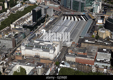 Luftaufnahme von London Paddington Station, Praed Street W2 Stockfoto