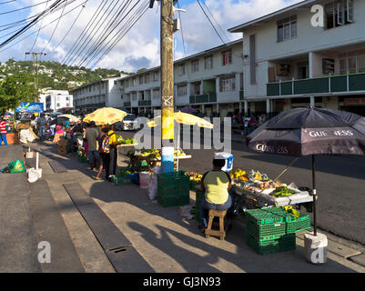 Dh Castries St. Lucia Karibik am Straßenrand Obst Marktstände Straßen Westinseln Stockfoto