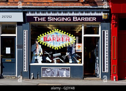 Räumlichkeiten der singende Friseur, Middle Street South, Driffield, East Yorkshire, England UK Stockfoto