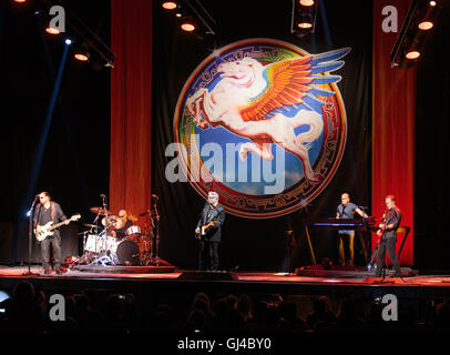 Las Vegas, NV, USA. 12. August 2016. Haus Abdeckung *** Steve Miller Band führt auf The Chelsea im The Cosmopolitan of Las Vegas in Las Vegas, NV am 12. August 2016. Bildnachweis: Erik Kabik Fotografie/Medien Punch/Alamy Live-Nachrichten Stockfoto