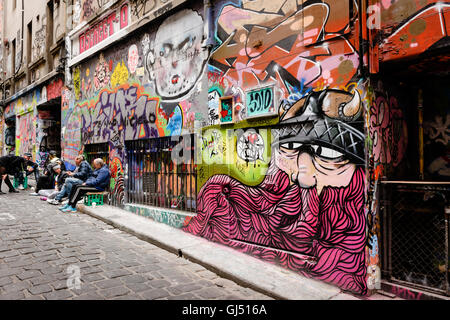 Straßenkunst auf Hosier Lane in Melbourne. Stockfoto