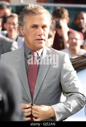 LONDON - 5. Juli 2016: Christoph Waltz besucht die Europa-Premiere von die Legende von Tarzan im Odeon Leicester Square auf Stockfoto