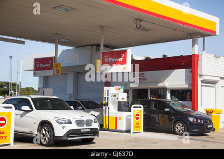 Shell und Coles express Tankstelle auf dem pacific Highway in North Sydney, Australien Stockfoto