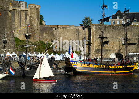 die Bucht von Brest, maritime Festival Brest 2016 (Finistère, Bretagne, Frankreich). Stockfoto
