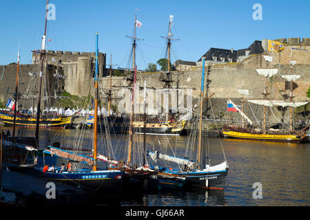 die Bucht von Brest, maritime Festival Brest 2016 (Finistère, Bretagne, Frankreich). Stockfoto