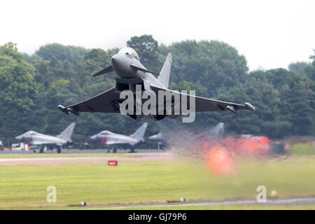 Spanische Luftwaffe Eurofighter EF2000 beim RIAT 2016, Royal International Air Tattoo C.16-55/14-15 Stockfoto