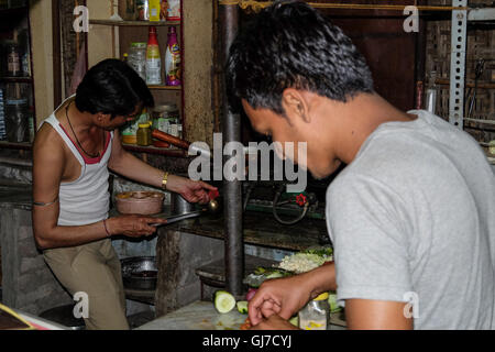 Authentisches indisches Essen-Vorbereitung Stockfoto