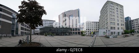 JENA, Deutschland - 29. Mai 2016: Campus - Friedrich-Schiller-Universität Jena. Die Universität wurde im Jahre 1558 gegründet und ist Graf Stockfoto