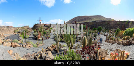 Besuch des Jardin de Cactus de Lanzarote, Panorama Stockfoto