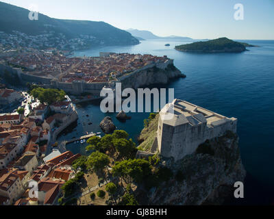 Luftbild der Festung Lovrijenac in Dubrovnik. Stockfoto